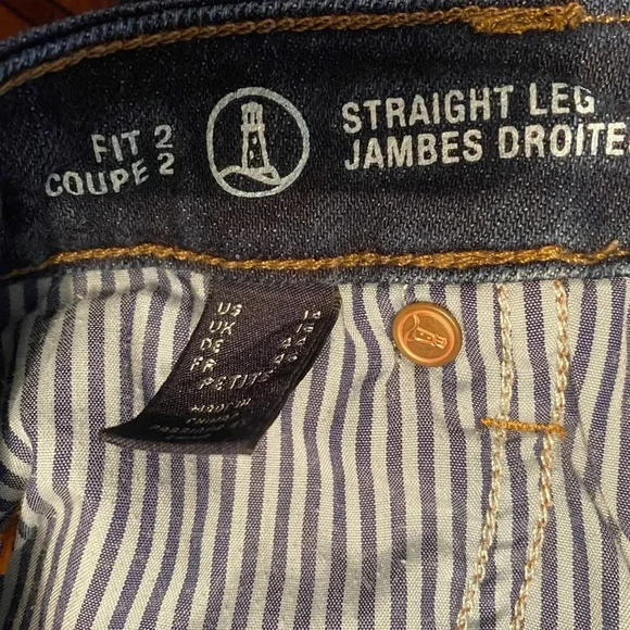 Lands’ End Women’s Straight Leg High-rise Stretch Dark Wash Blue Jeans 14P EUC - Picture 5 of 10